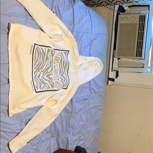 2 Hollister California sweater size:XL - Picture 6 of 7